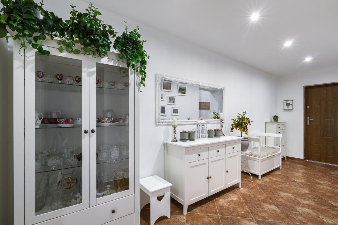 Apartamenty Cieplicka Jelenia Góra Exterior foto